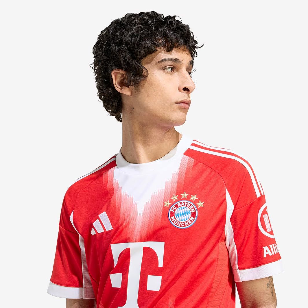 Camisa adidas Bayern de Munique 2025/26 I Torcedor